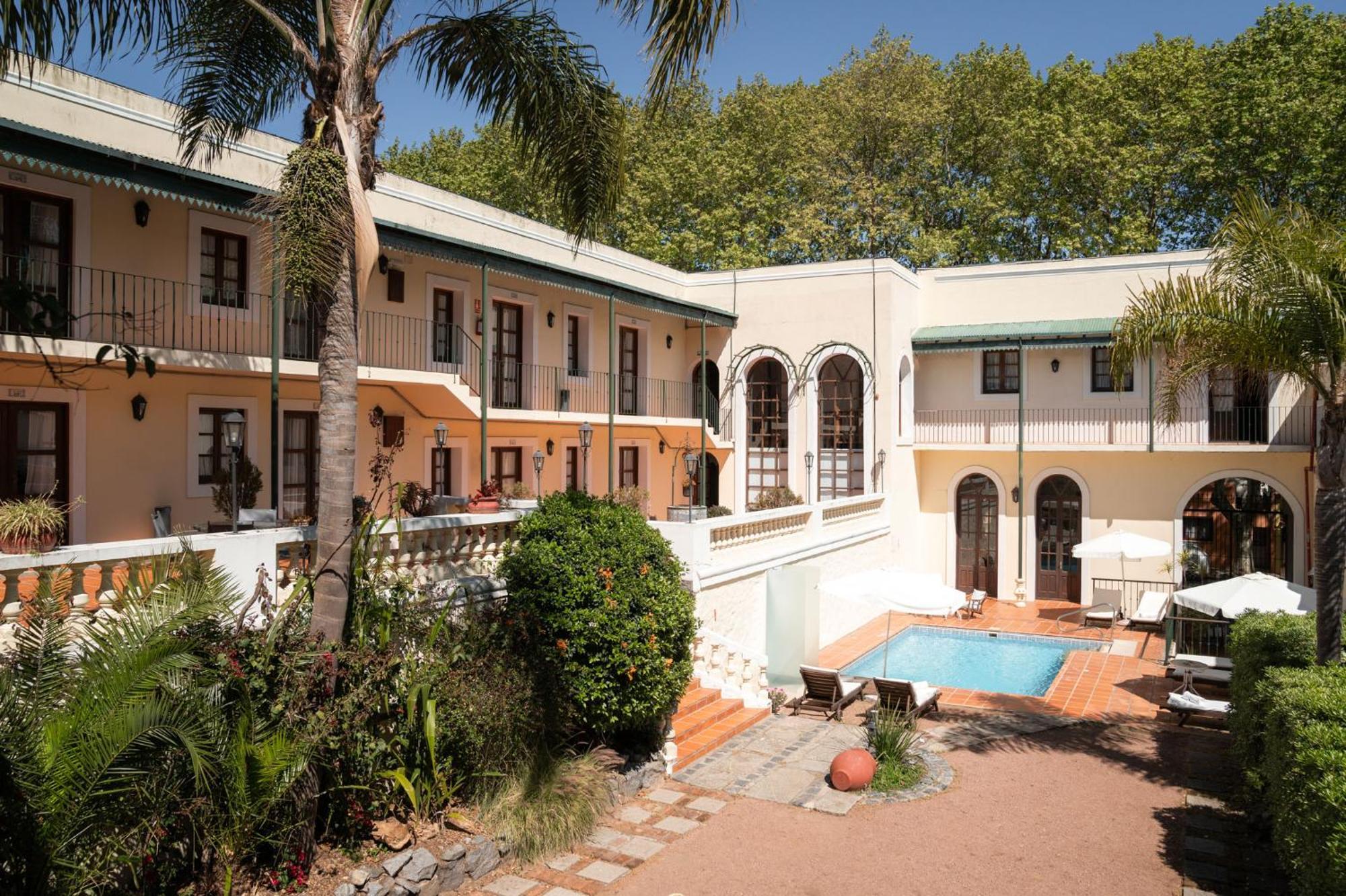 Don Antonio Posada Colonia del Sacramento Buitenkant foto